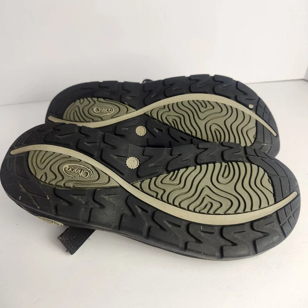 Chaco Women's Strappy Sporty Waterproof‎ White/Black Sandals Size 8